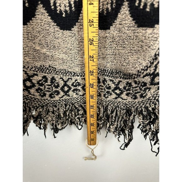 AZ Cape Poncho With Sleeves Tan With Boho Aztec Design - Picture 11 of 13